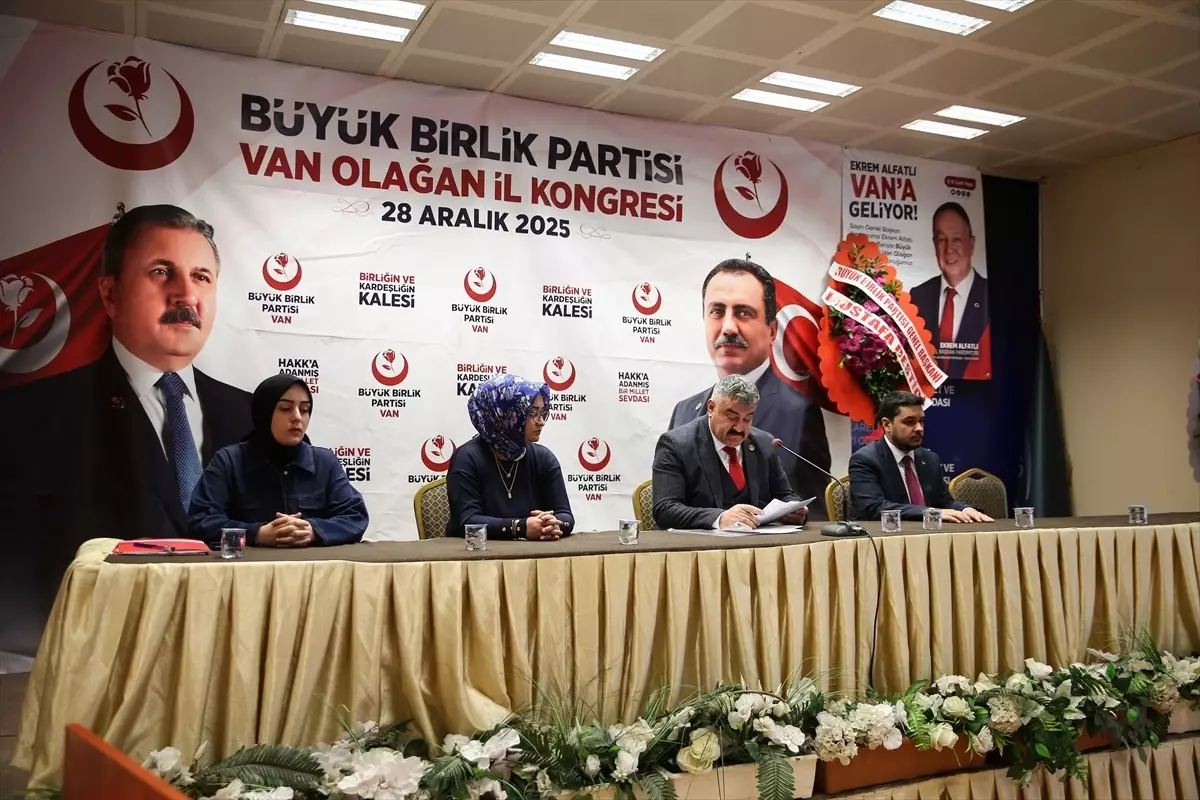 BBP Van İl Kongresi\'nde Ekrem Alfatlı Açıklamalarda Bulundu