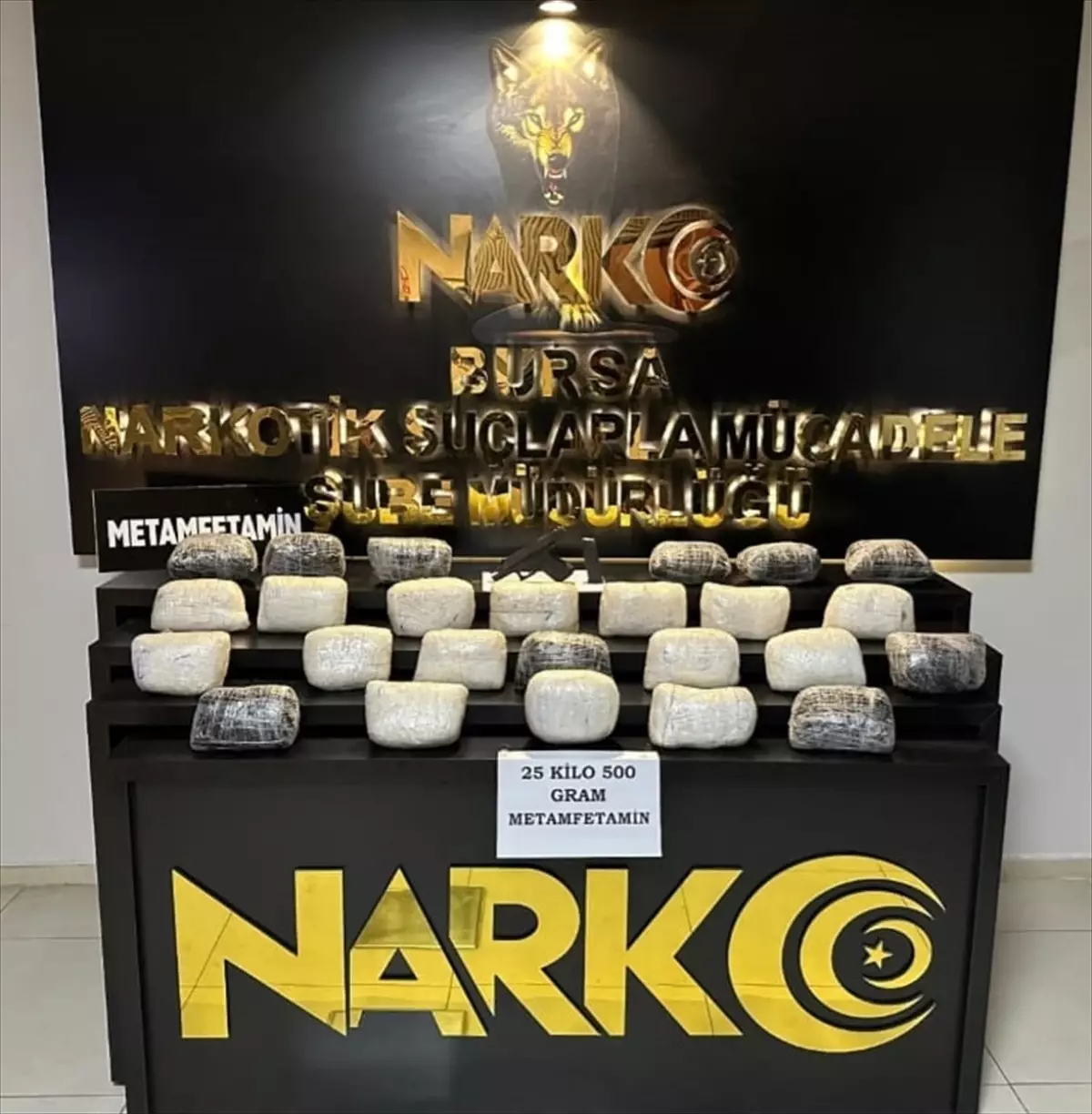 Bursa\'da 25,5 kg Sentetik Uyuşturucu Operasyonu