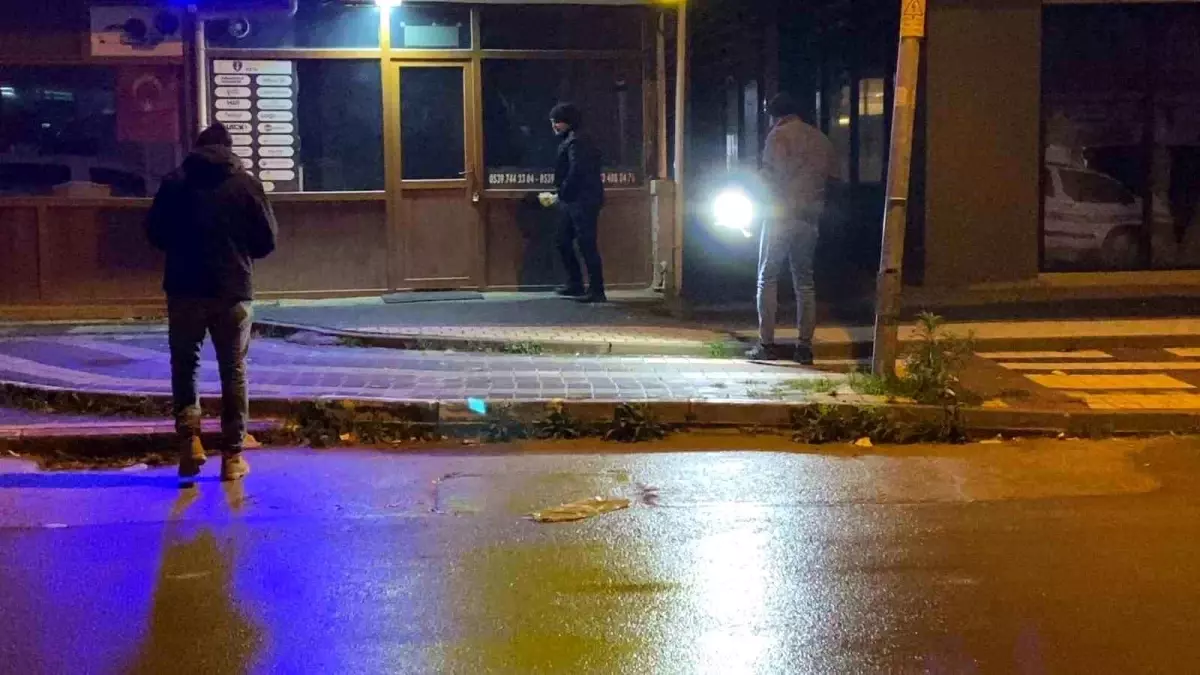 İnegöl\'de Silahlı Kavga: 1 Yaralı