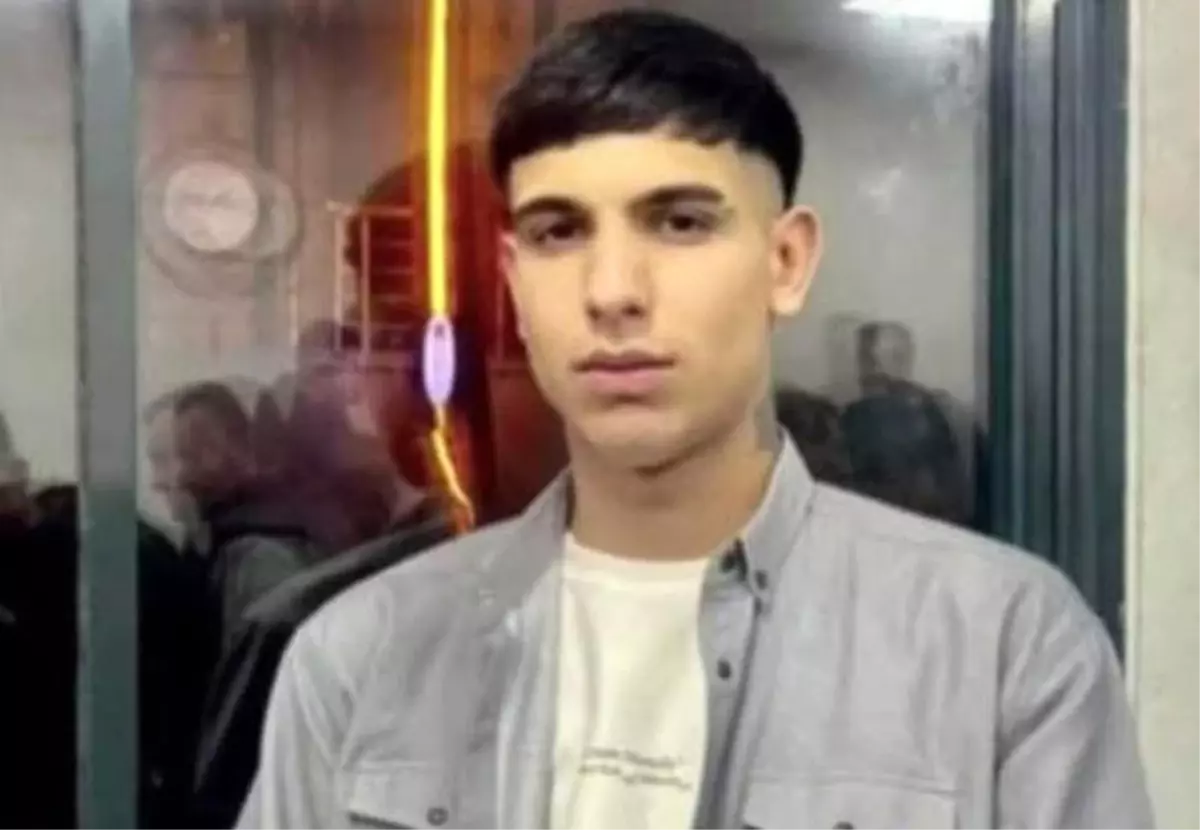 Mardin\'de Bıçaklı Kavga: Bir Genç Hayatını Kaybetti