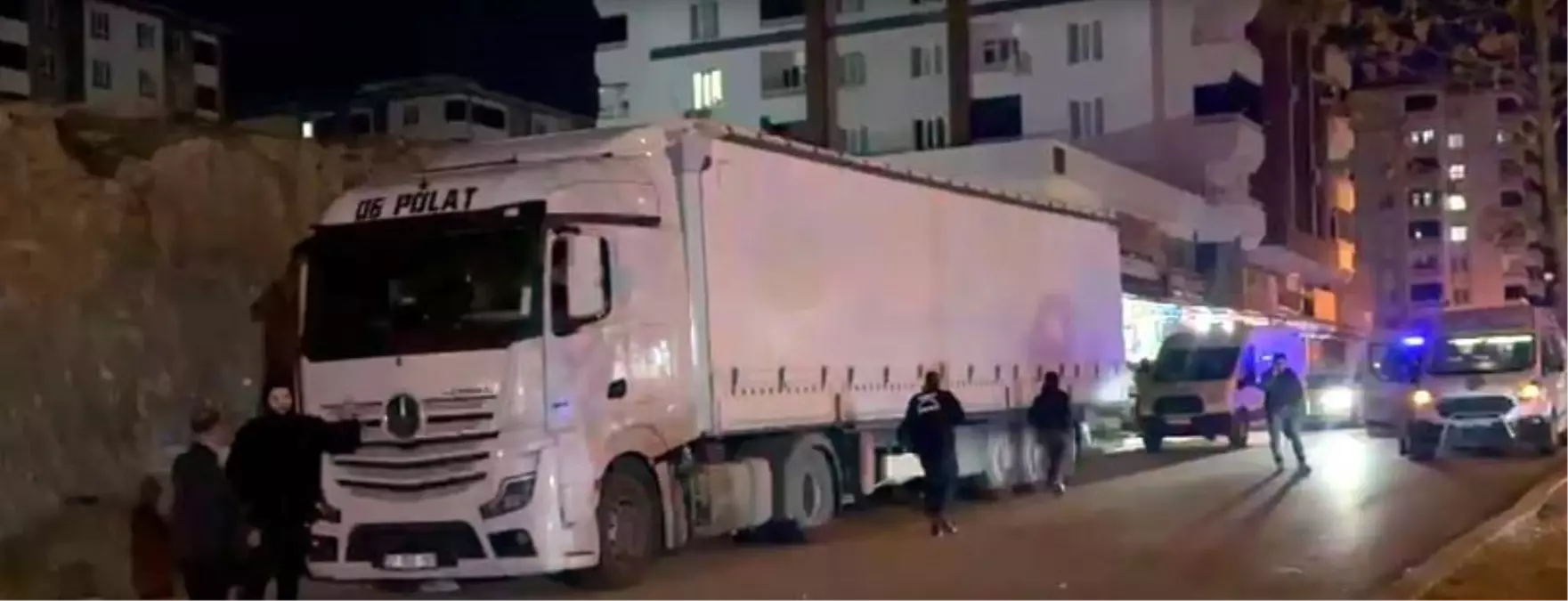 Gaziantep\'te Kaza: Anne Öldü, Kızı Yaralandı