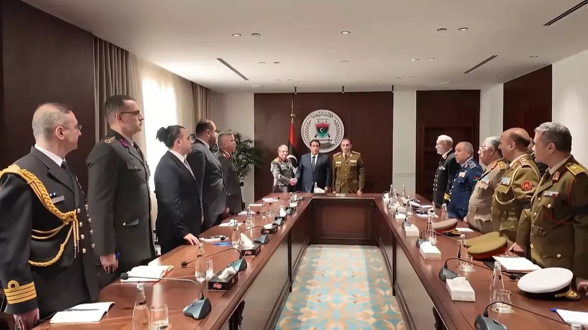 Orgeneral Bayraktaroğlu, Libya\'da düzenlenen törene katıldı