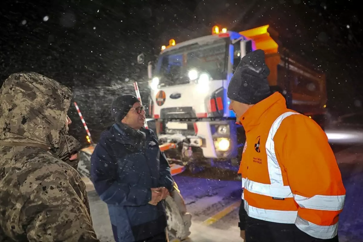 Kars\'ta Kar Çalışmaları İle Ekip Ziyareti