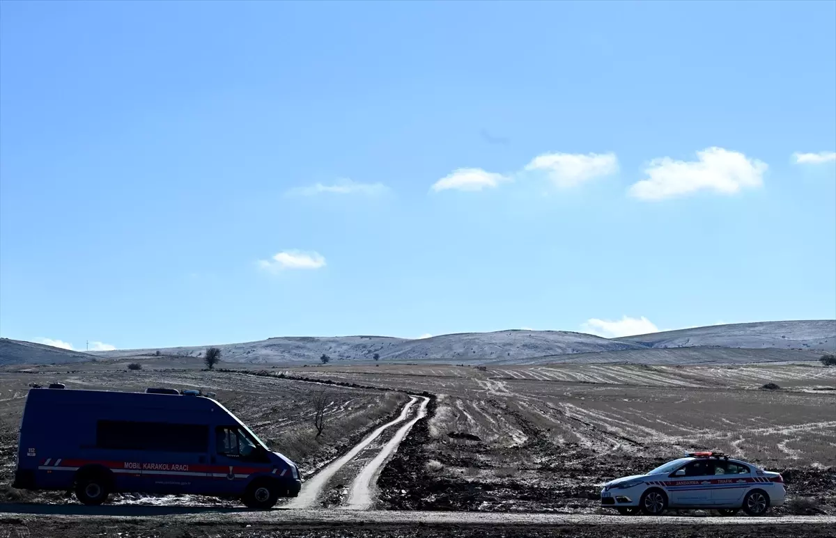 Libya Genelkurmay Başkanı\'nın Uçak Kazası Enkazı Kaldırıldı