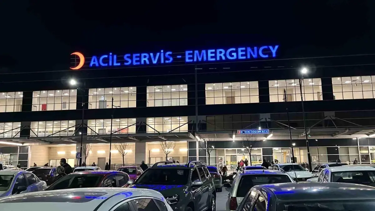 Konya\'da Bisikletli Çocuğa Otomobil Çarptı