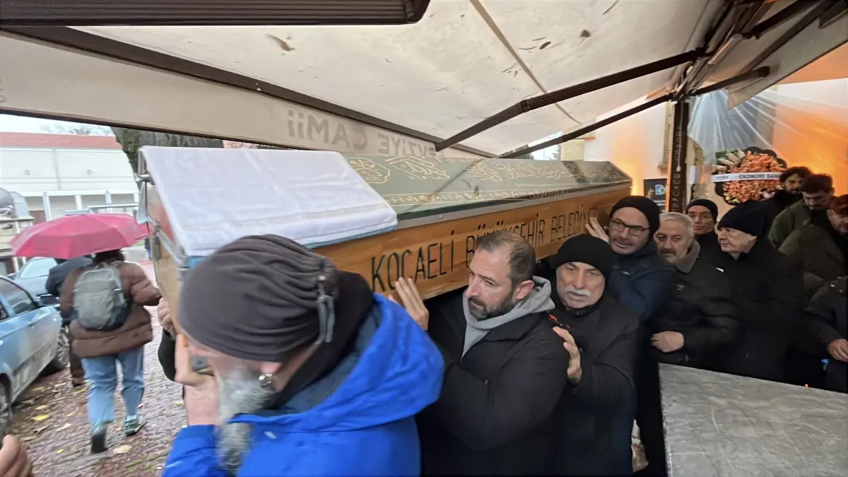 Serkan Keskin\'in Babası Sonsuzluğa Uğurlandı