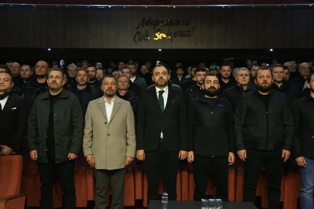 Sakaryaspor\'un Yeni Başkanı Enes Zengin