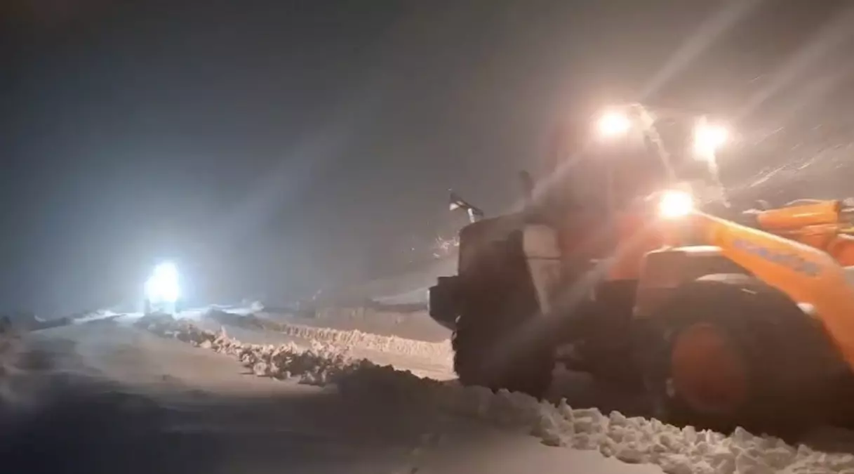 Siirt-Bitlis Yolu Kapandı