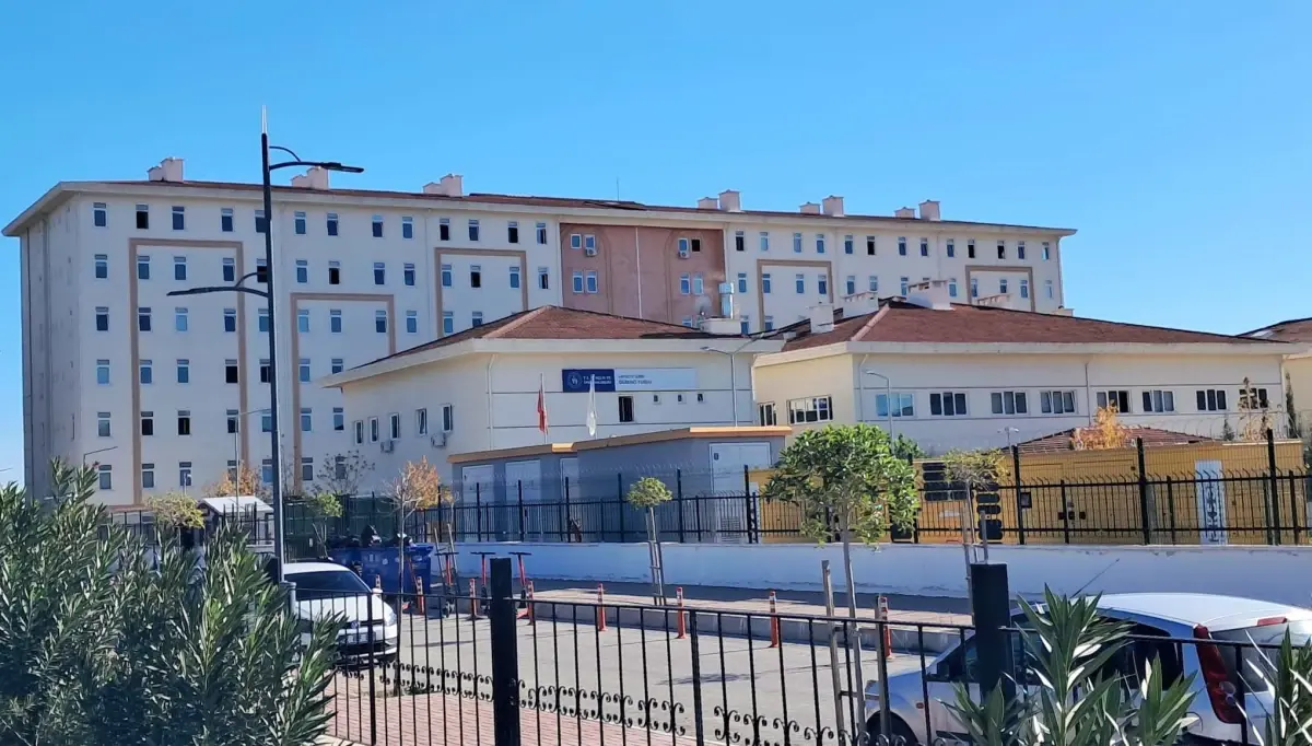 Kız Meselesi Nedeniyle Bıçaklı Saldırı