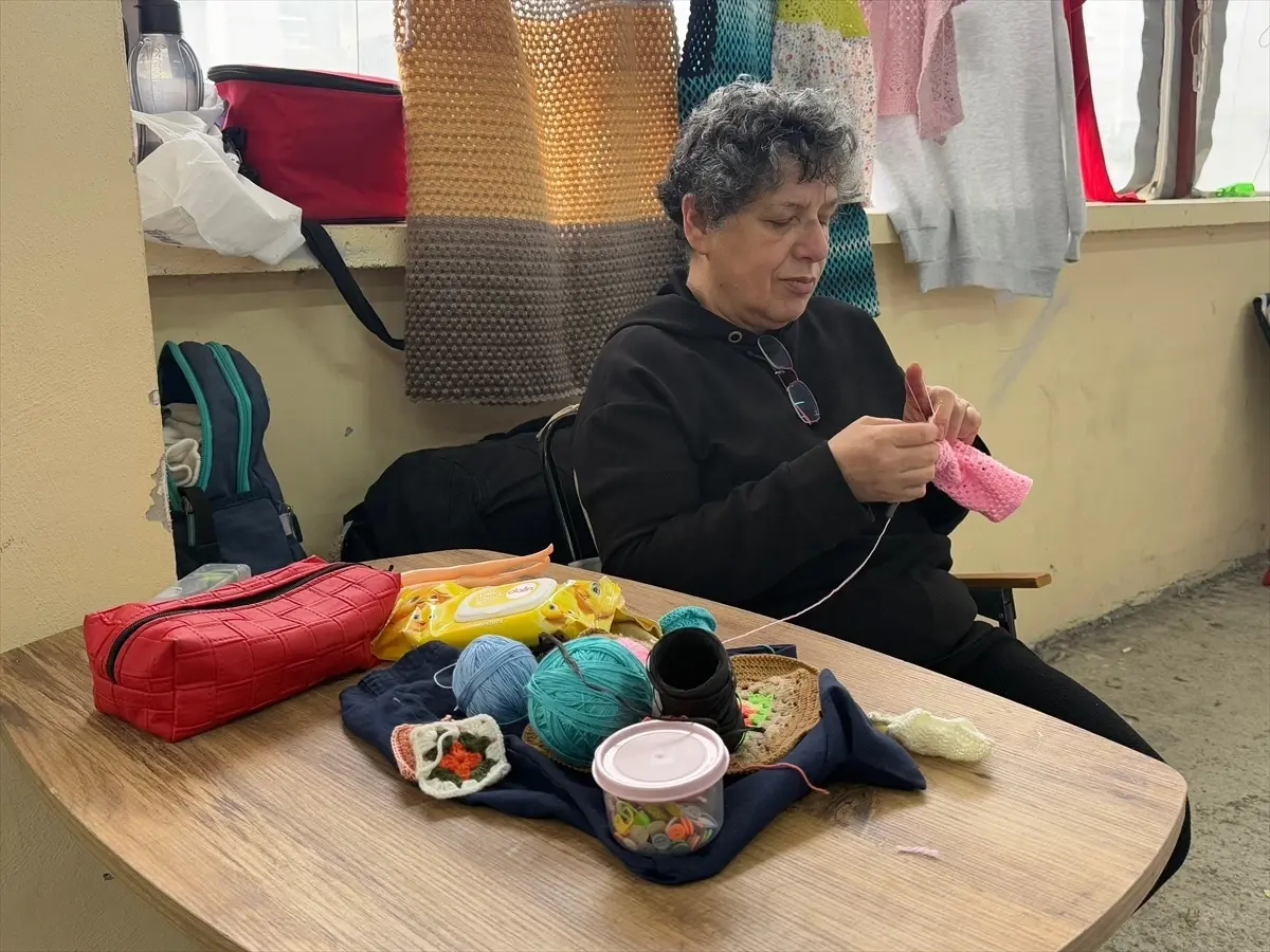 Şaziye Kardaş\'tan Sanatçı İlhamlı Bebek Elbiseleri