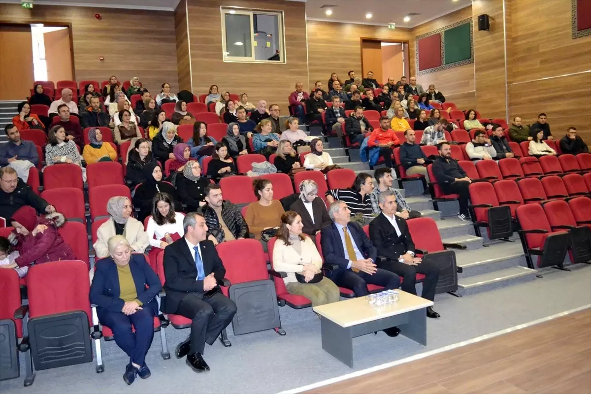 Beypazarı\'nda Yapay Zeka Semineri Düzenlendi