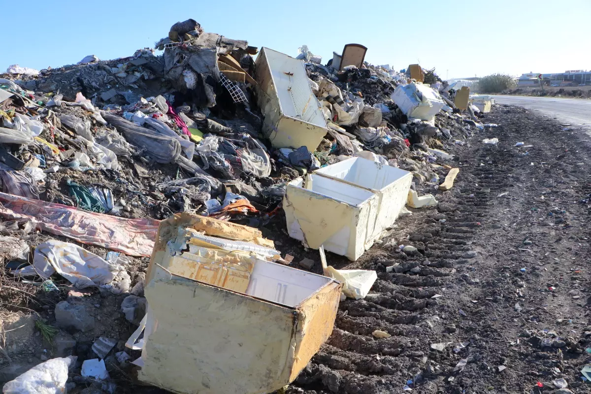 Adana\'da Çöp Sorunu: Mahalleler Tehdit Altında