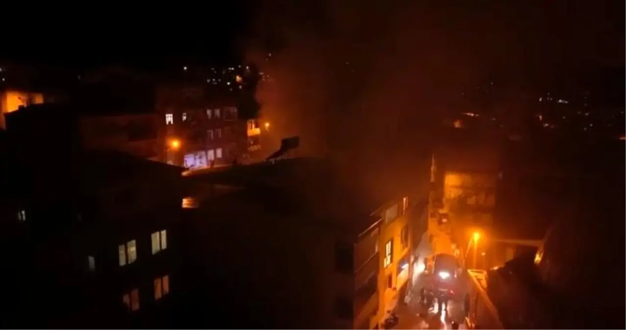 Bursa\'da Depoda Yangın: 1 Kişi Hastaneye Kaldırıldı