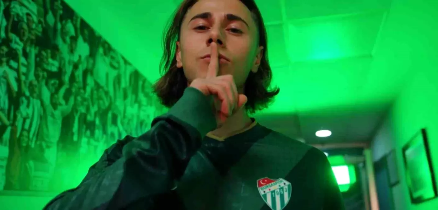 Bursaspor Eyüp Akcan\'ı Transfer Etti