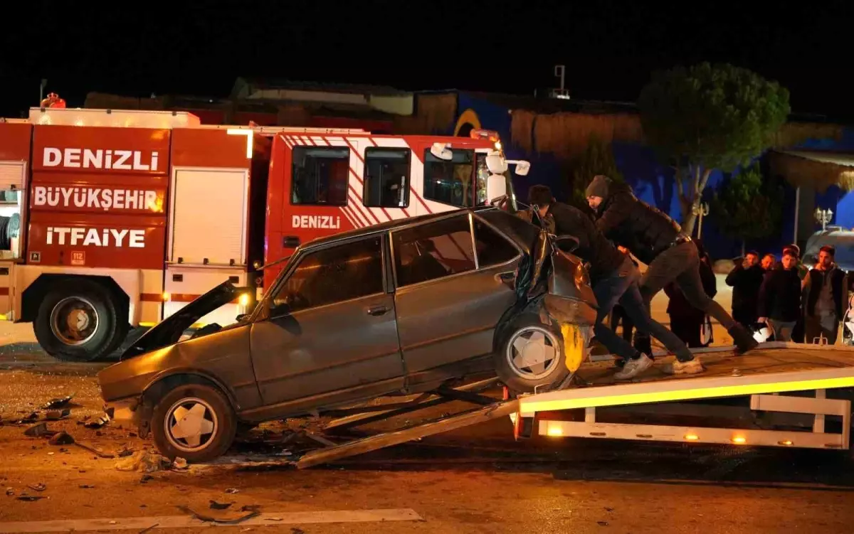 Denizli\'de Zincirleme Kaza: 5 Yaralı