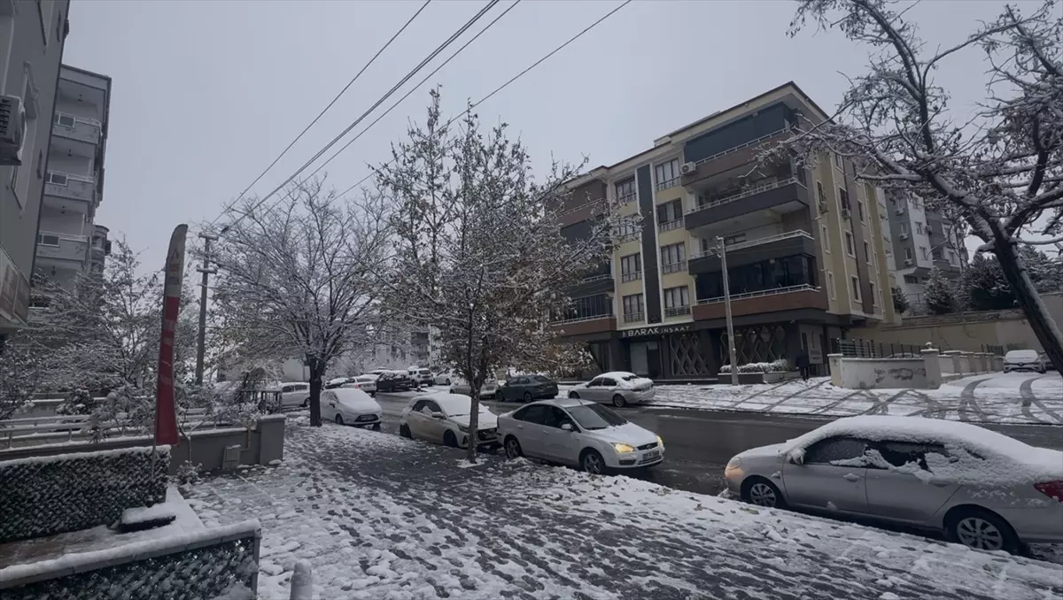 Gaziantep\'te Kar Yağışı Hayatı Olumsuz Etkiledi