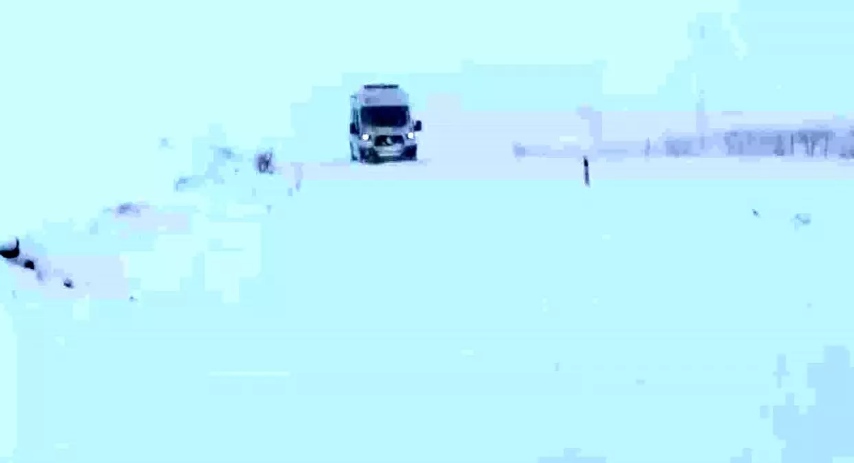 Batman\'da Kar Mağduru Ambulans Kurtarıldı