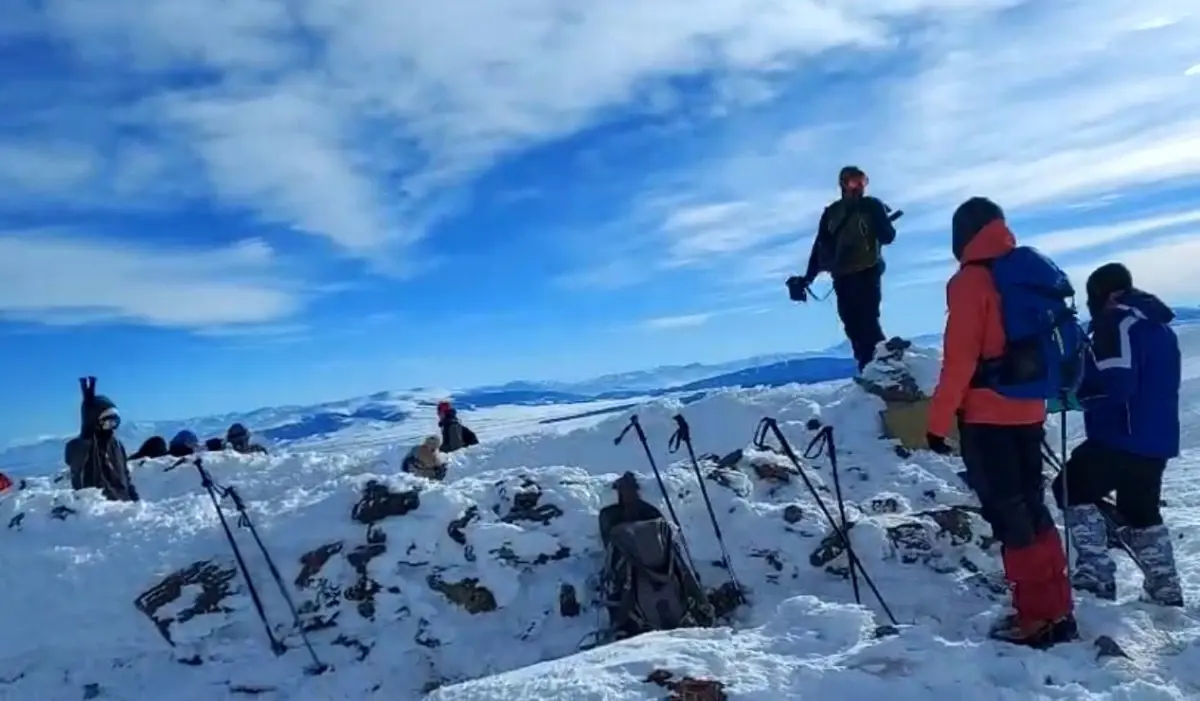 Iğdır\'da dağcılıkta tarihi adım