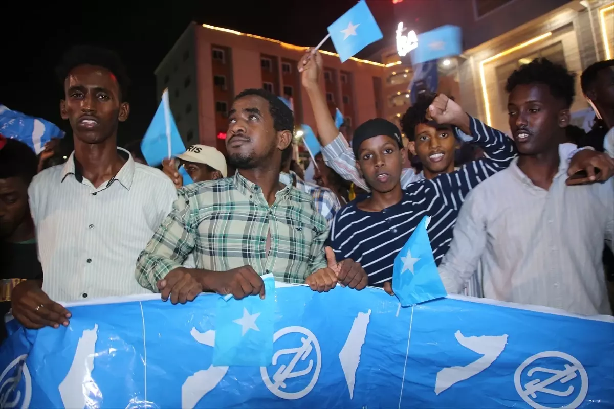 Somali'de İsrail'e Protesto