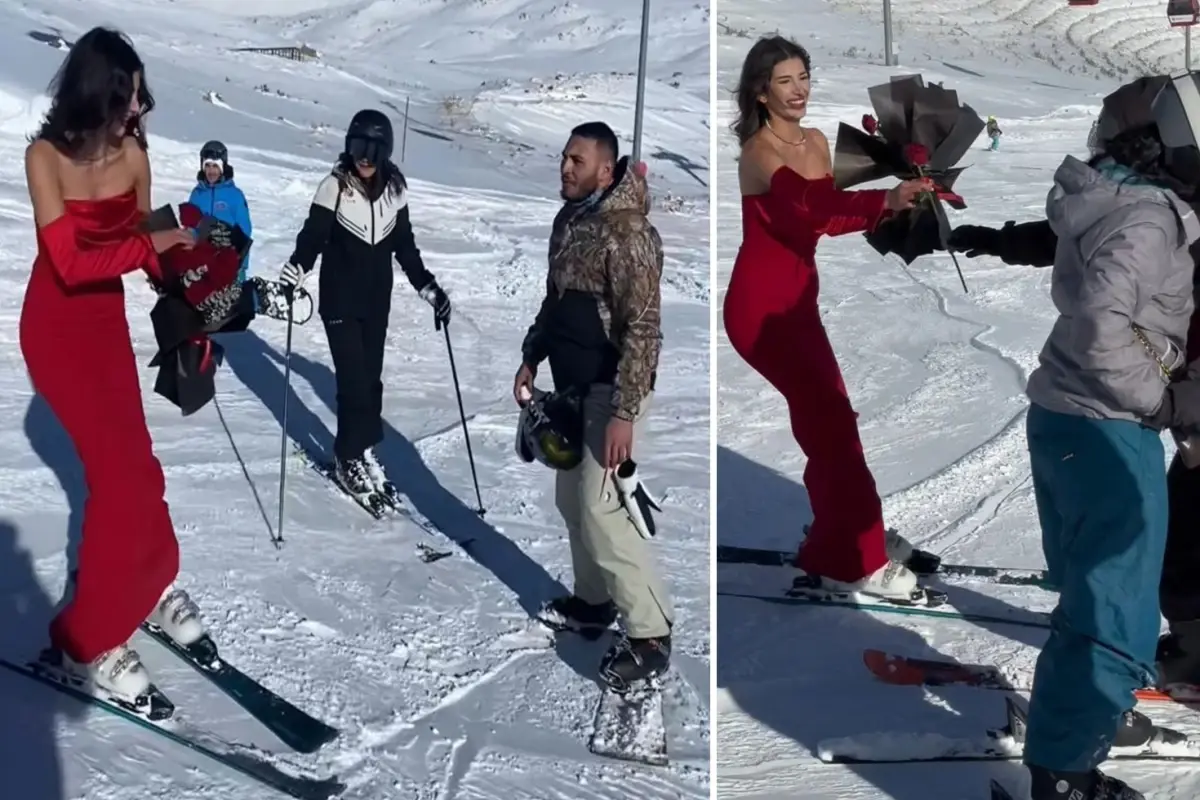 Kayak Yapan Öğrenci, Vatandaşlara Gül Hediye Etti