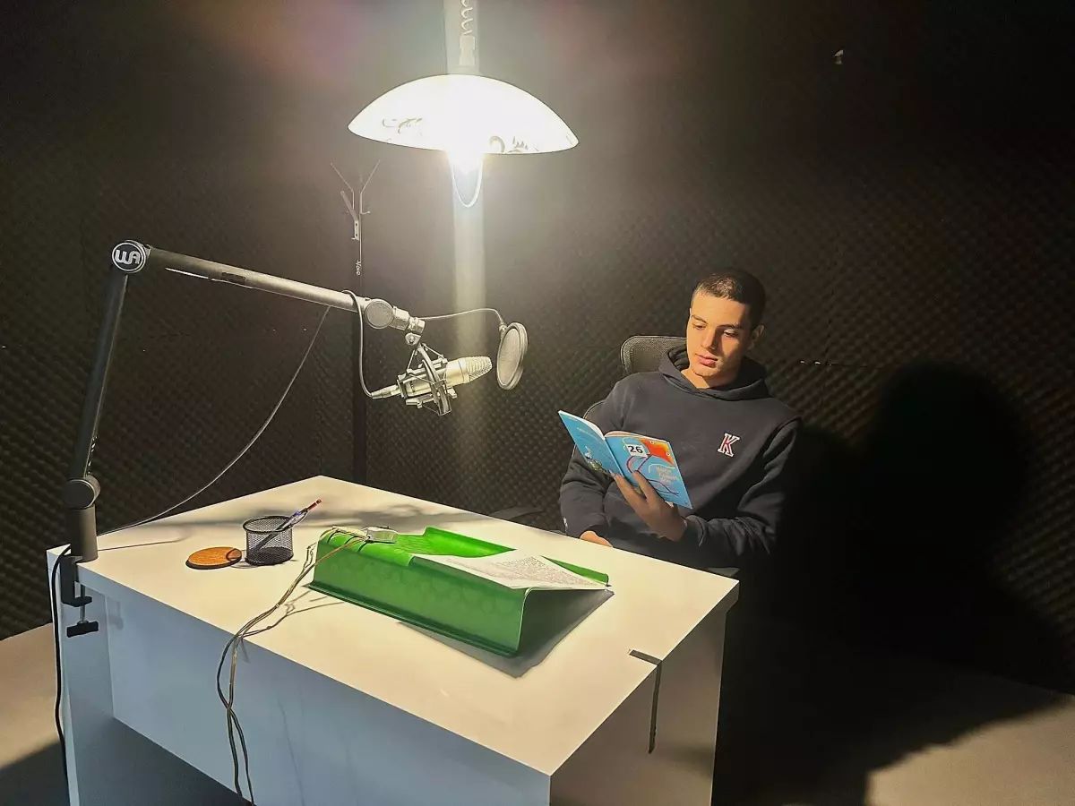 Görme Engellilere Sesli Kitap Desteği