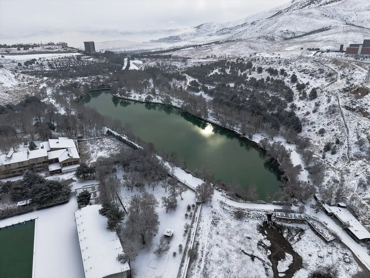 Malatya Tabiat Parkı Beyaza Büründü