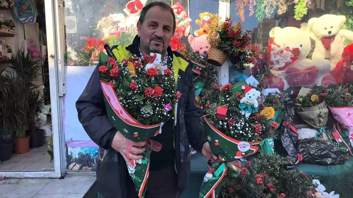 Muğla\'da Kokina Çiçeğine Yoğun İlgi