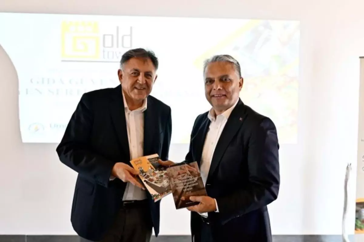 Muratpaşa Belediyesi Gastronomide Uluslararası Hijyen Dönemini Başlattı