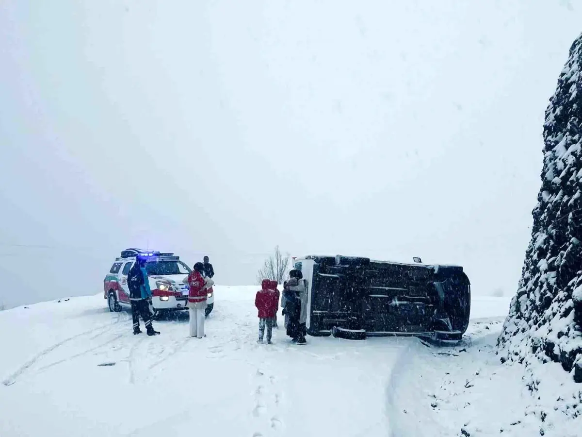 Siirt\'te Kar Kazası: 6 Yaralı