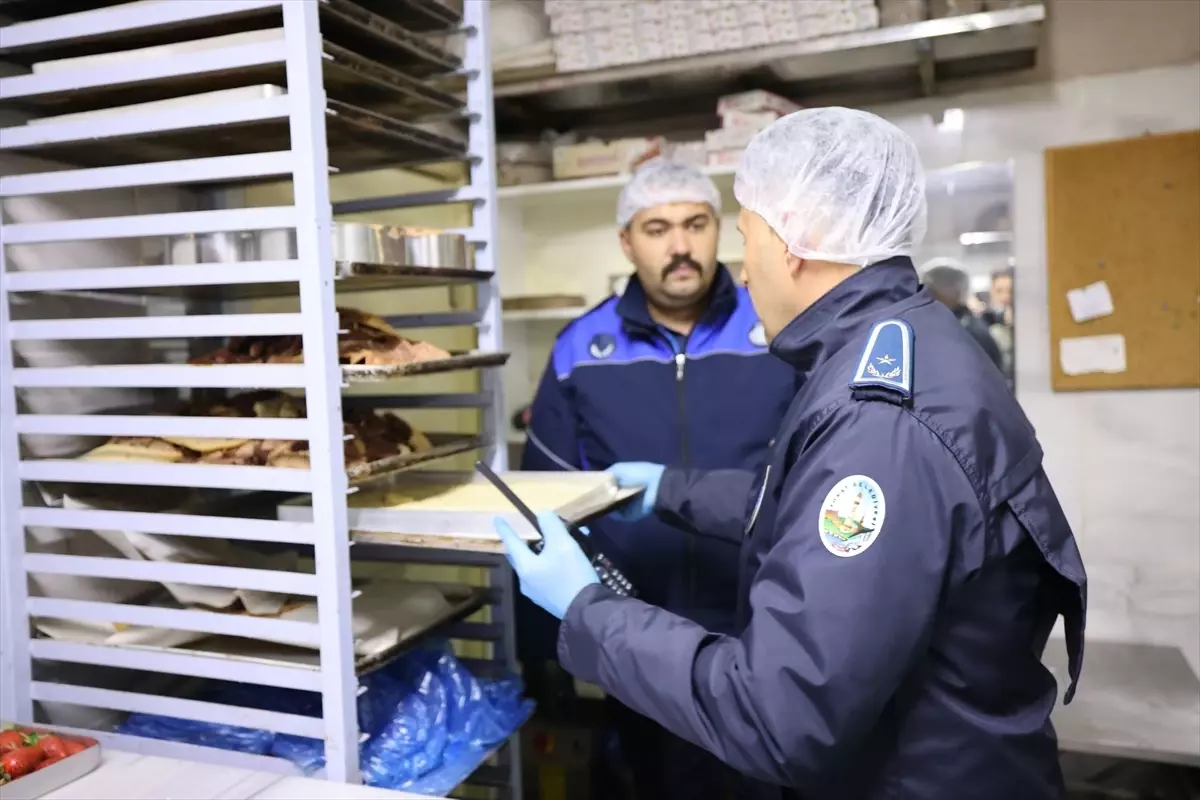 Tokat\'ta Yılbaşı Öncesi Gıda Denetimi