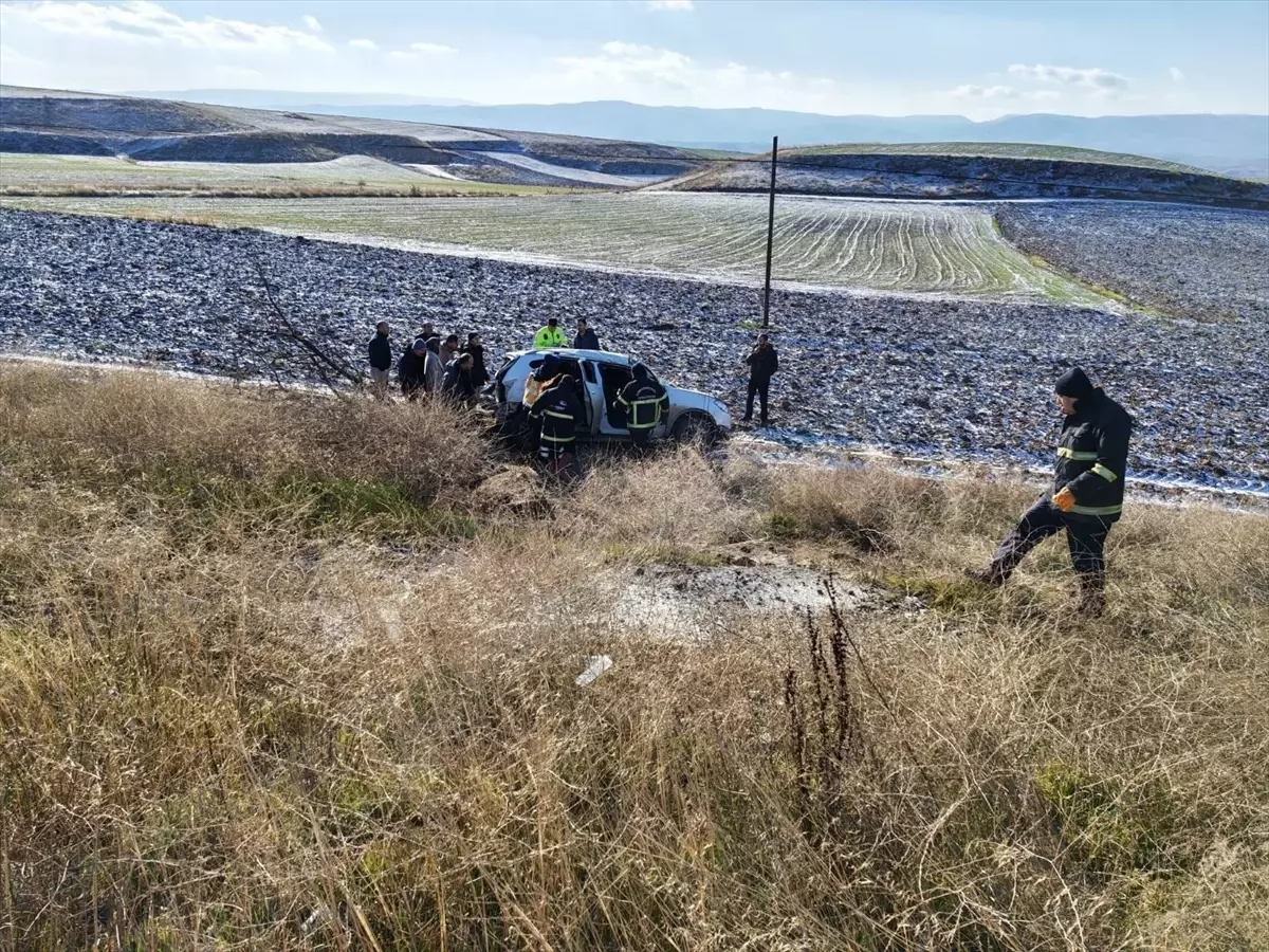 Gümüşhacıköy\'de Trafik Kazası: 8 Yaralı