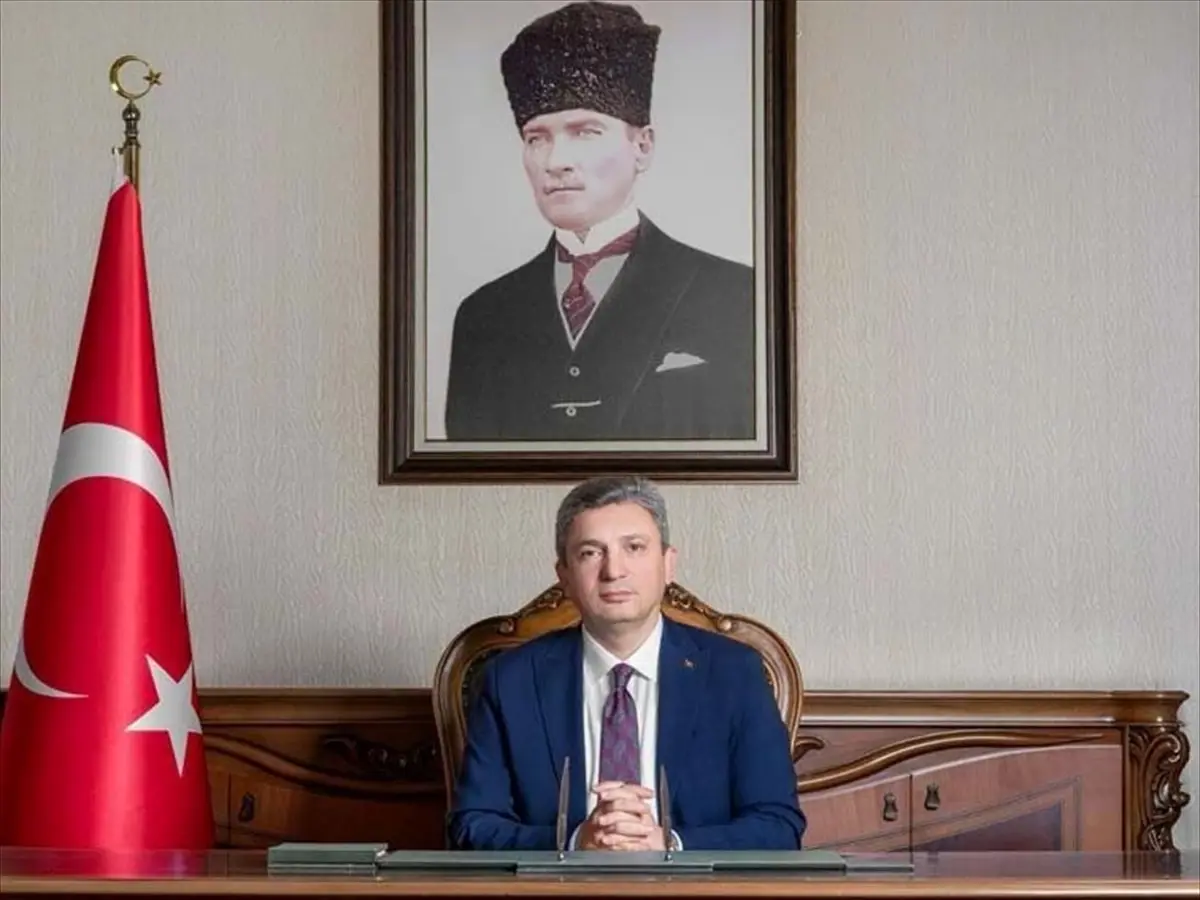 Antalya Valisi\'nden Yeni Yıl Mesajı