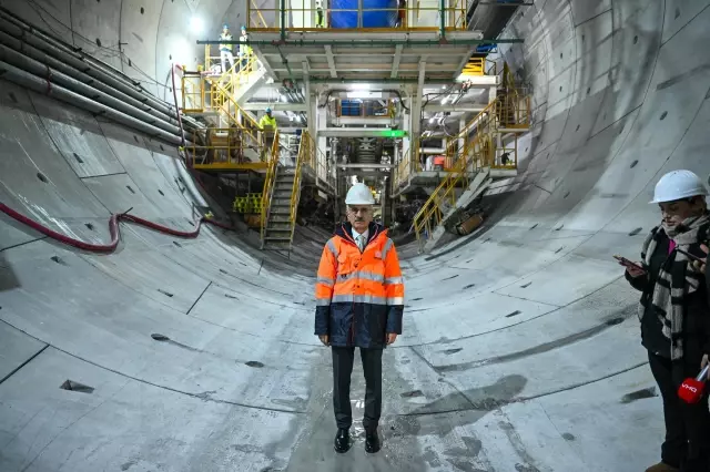 35 dakikalık yol 5 dakikaya iniyor! Bakan Uraloğlu bitiş tarihini açıkladı