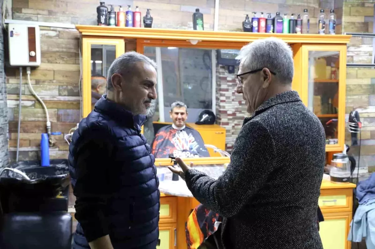 Başkan Tetik\'ten Nazilli esnafına yeni yıl kutlaması