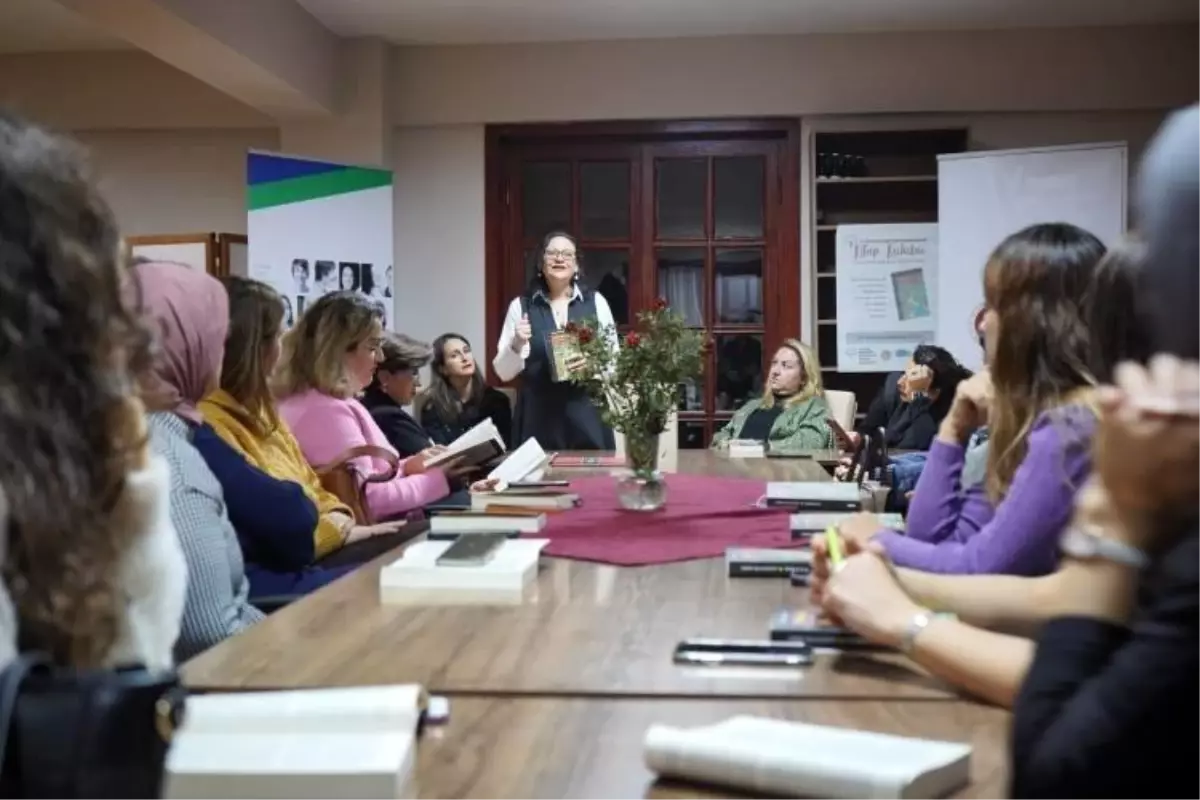 Bilecik\'te üreten kadınlar kitap kulübü etkinliğinde bir araya geldi