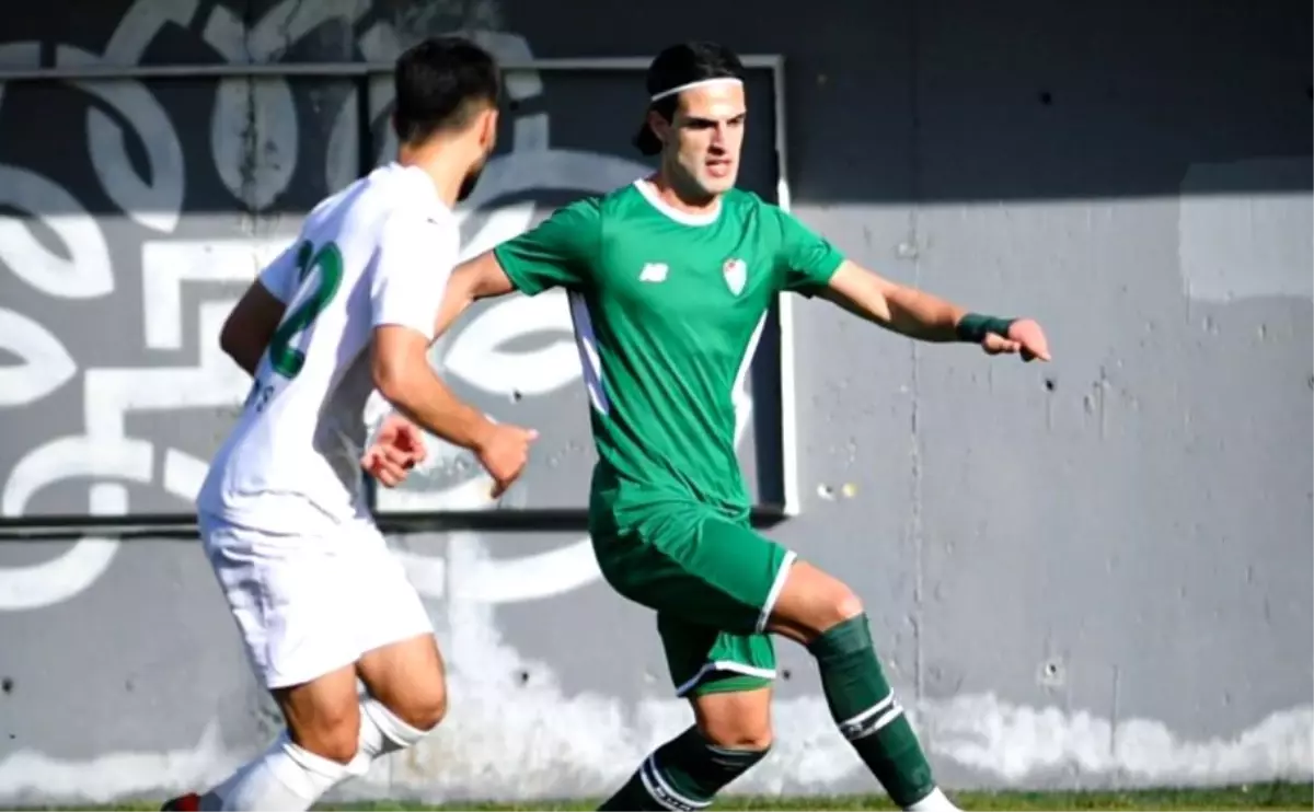 Bursaspor, Nilüfer FK\'yı 3-0 Mağlup Etti