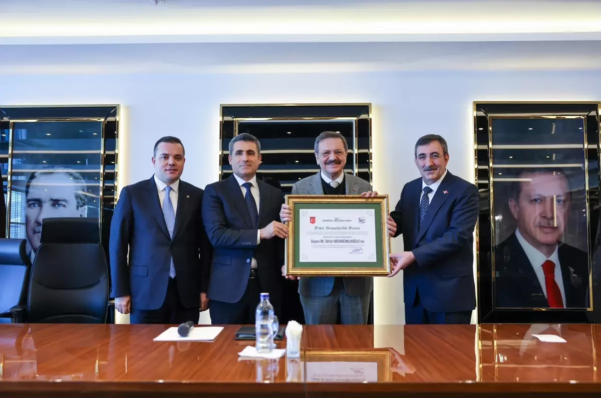 Hisarcıklıoğlu\'na Fahri Hemşehrilik