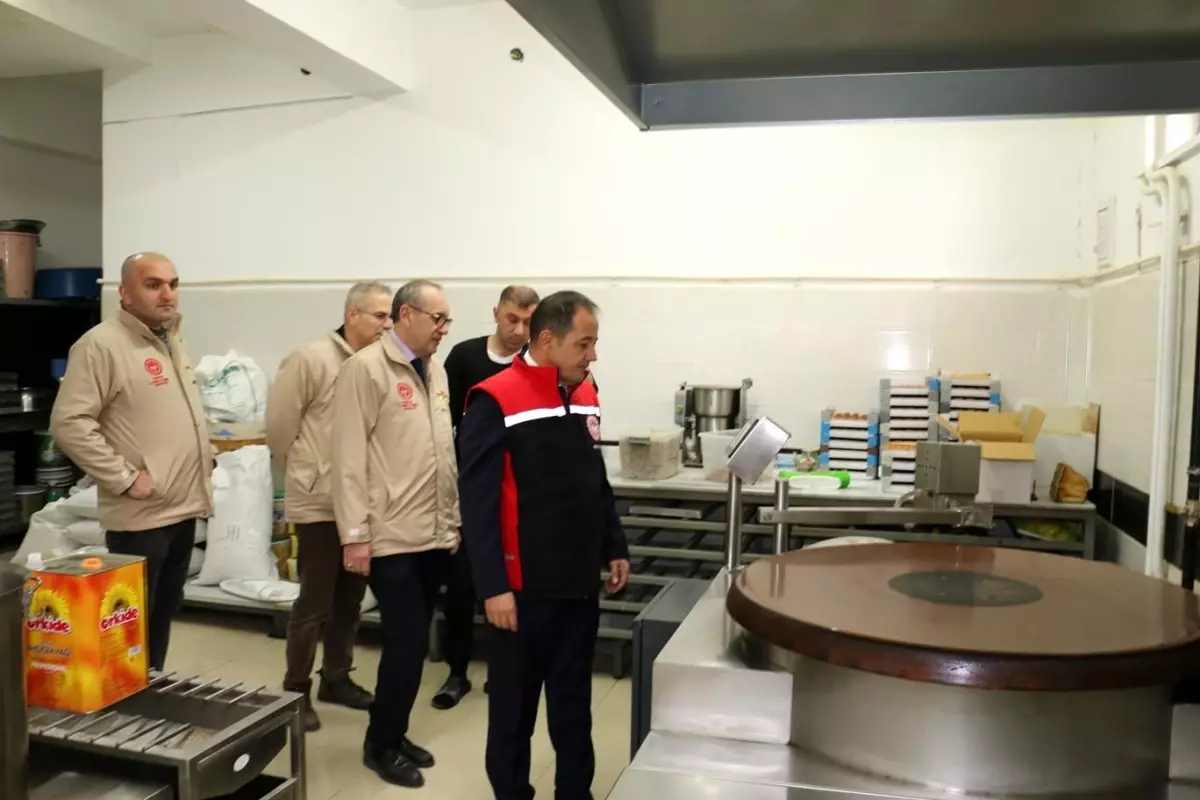 Yılbaşı Öncesi Gıda Denetimleri Artırıldı