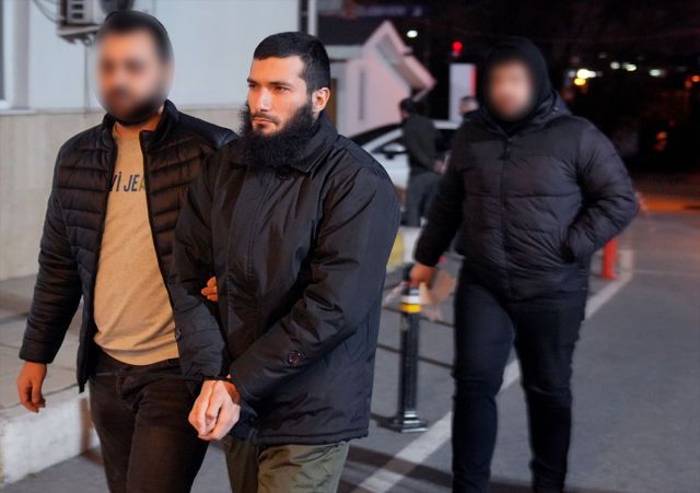 İstanbul'da DEAŞ operasyonu! 110 şüpheli yakalandı