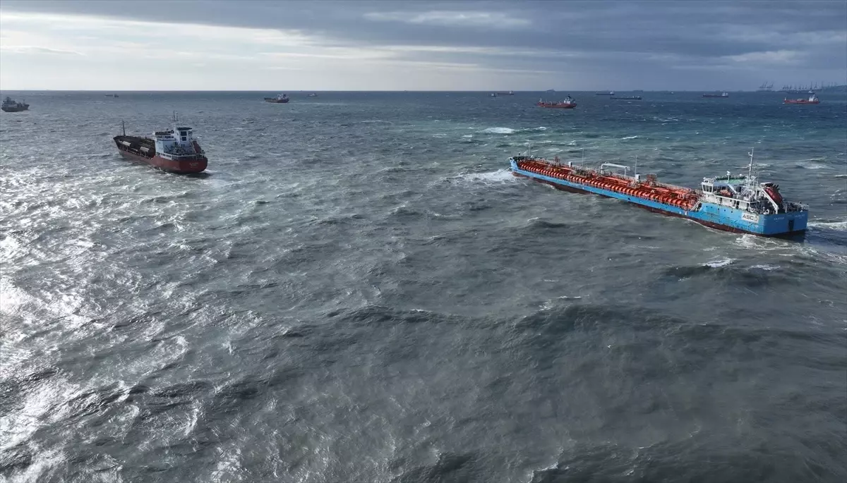 Küçükçekmece\'de Tanker Kazası