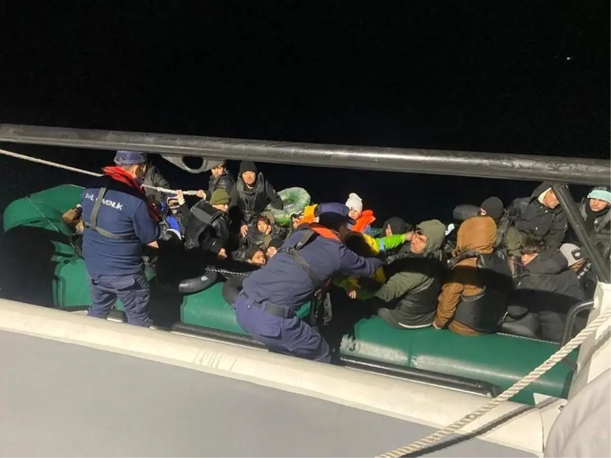 Sahil Güvenlik\'ten 50 Düzensiz Göçmen Yakalandı