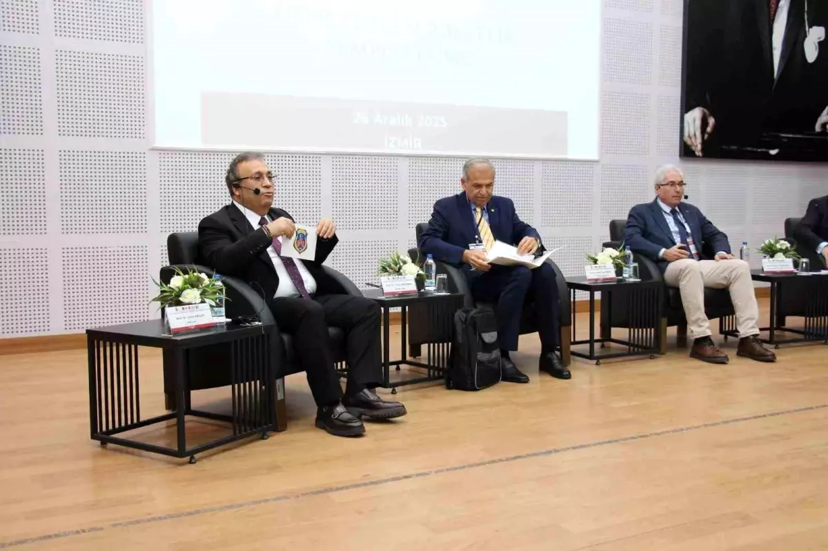 Denetimli Serbestlik Sempozyumu İzmir\'de Gerçekleşti