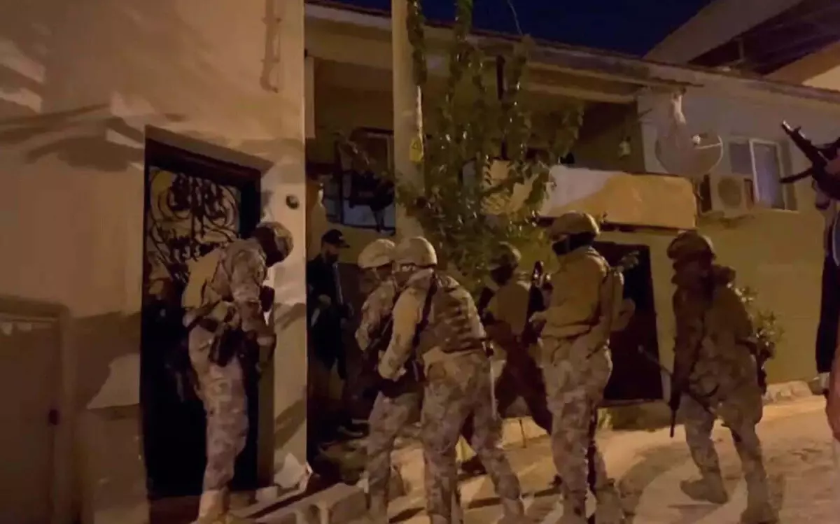 Jandarma\'dan DEAŞ Operasyonu