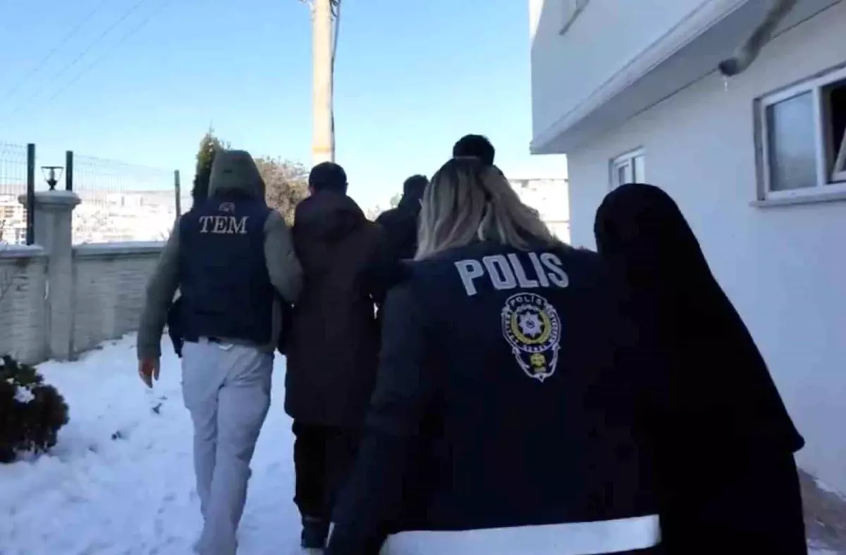 Kastamonu\'da DEAŞ Operasyonu: 4 Gözaltı