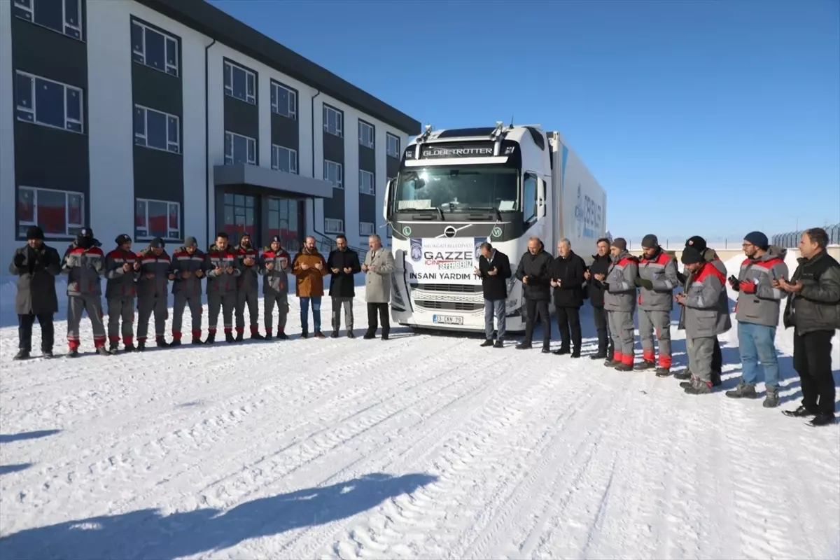 Kayseri\'den Gazze\'ye İnsani Yardım Tırı Yola Çıktı