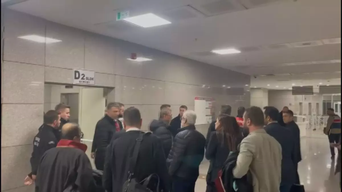 Eski Habertürk Yönetmeni Ersoy Adliyeye Getirildi