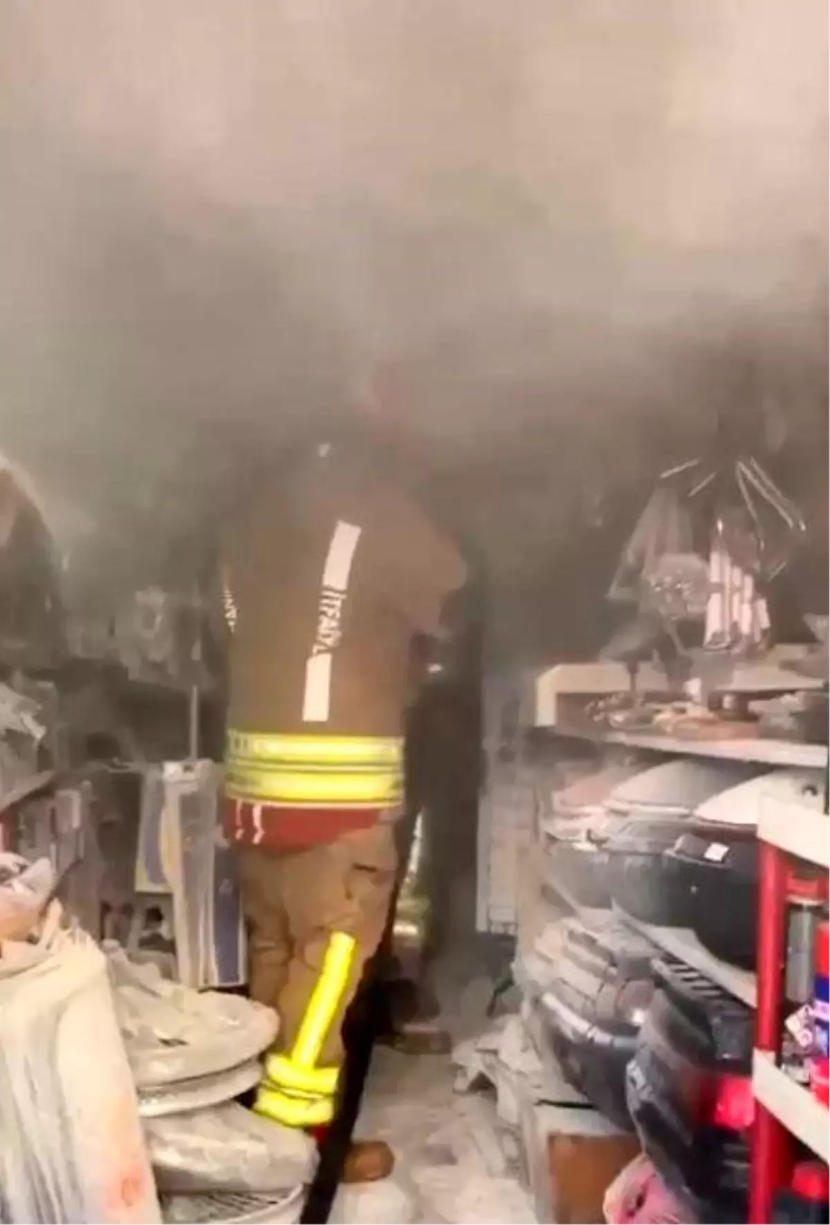 Kahramanmaraş\'ta Motosiklet Tamirhanesinde Yangın