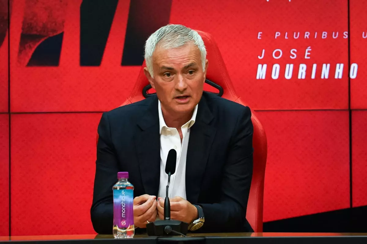 Mourinho Benfica\'nın da başına bela oldu