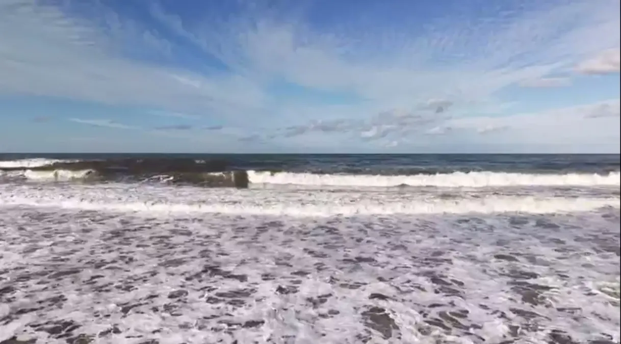 Rize\'de Dev Dalgalar Dronla Görüntülendi