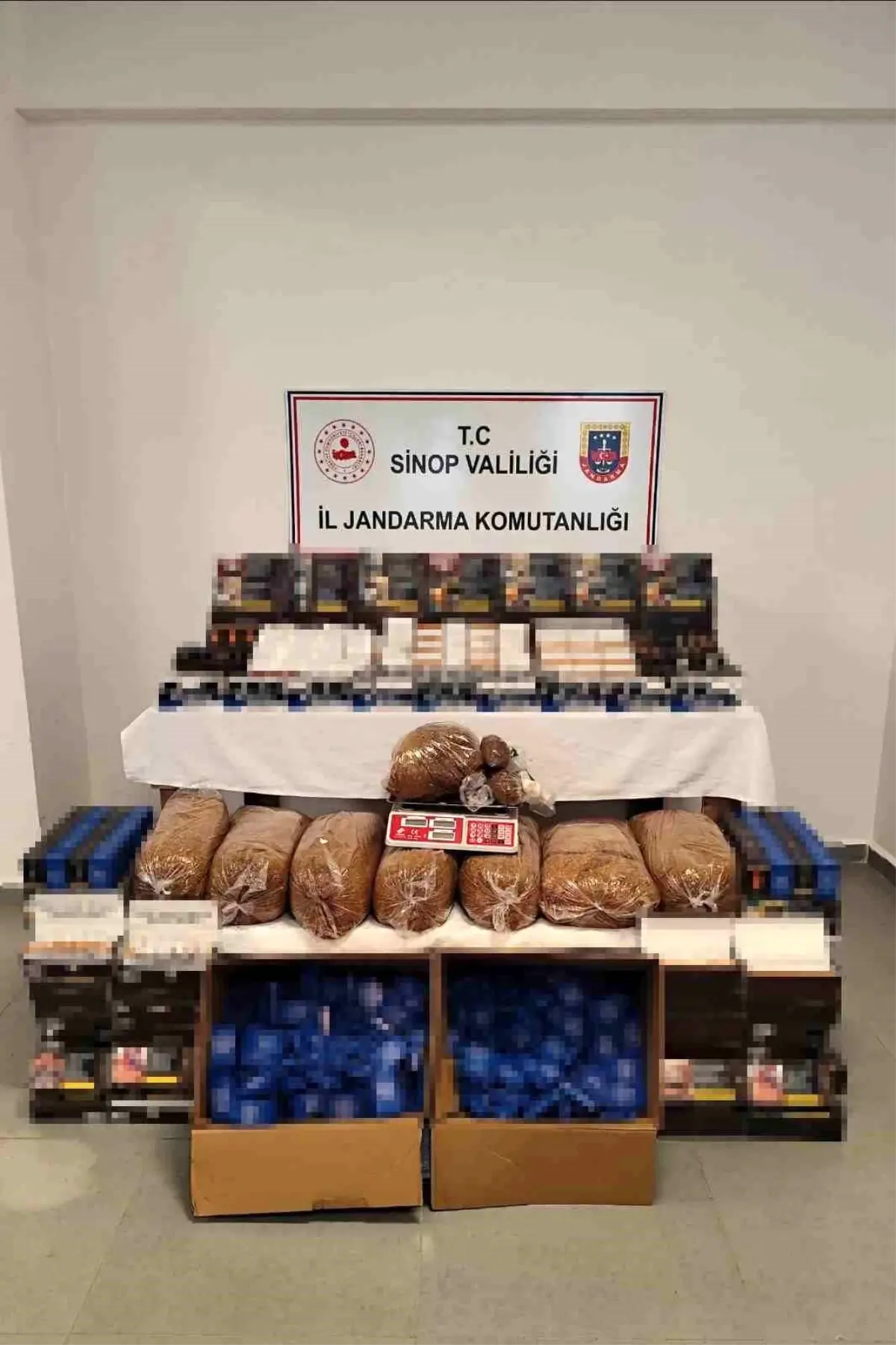 Sinop\'ta Kaçak Tütün Operasyonu